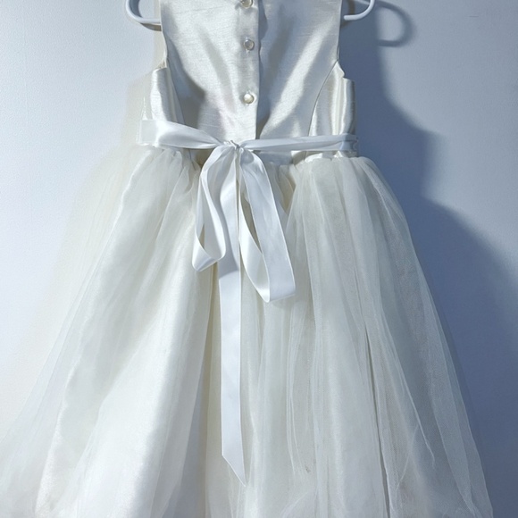 Flower Girl White Dress - Picture 2 of 5